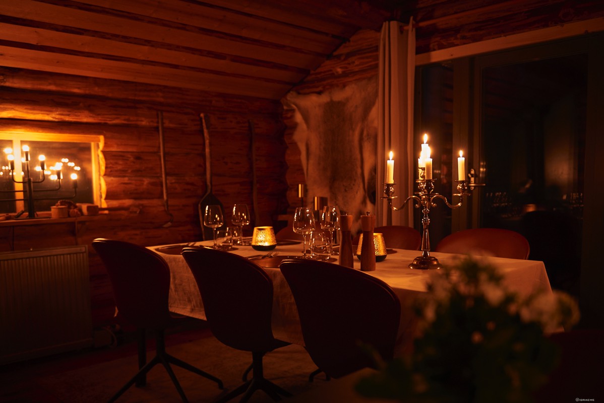 Arctic Retreat Lounge Restaurant